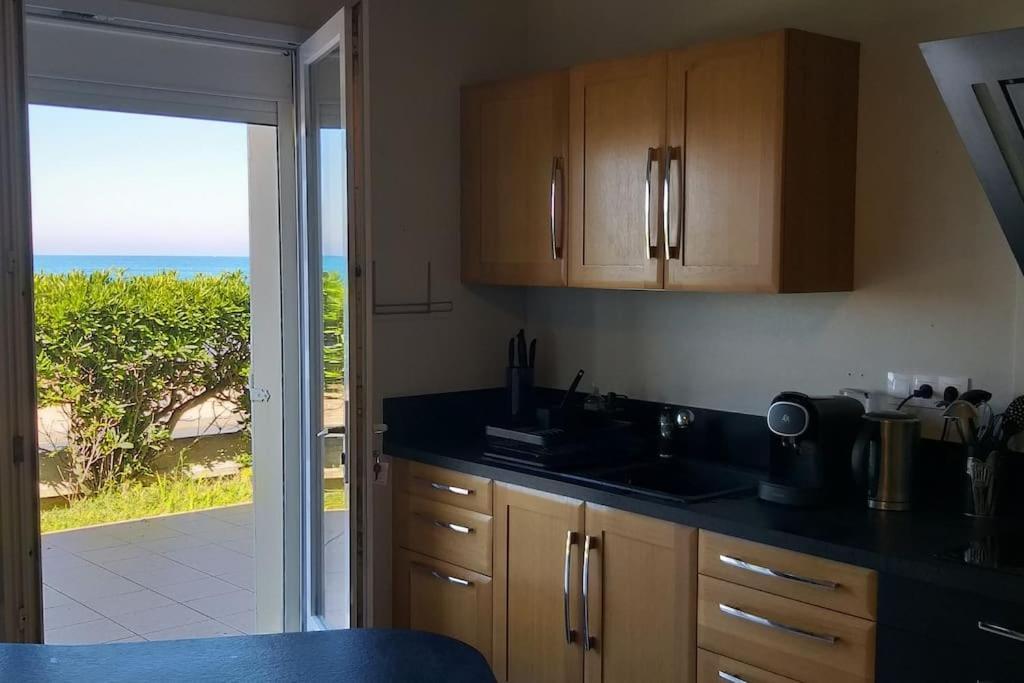 Vue Exceptionnelle En Front De Mer, 8 Personnes Ver-sur-Mer Exterior photo