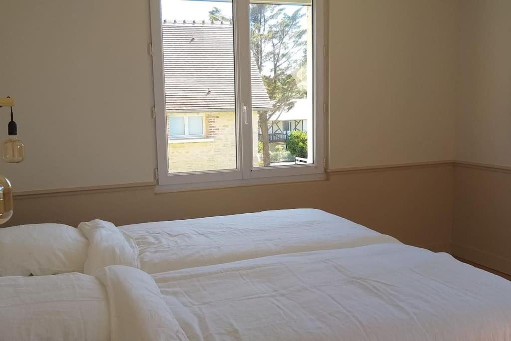 Vue Exceptionnelle En Front De Mer, 8 Personnes Ver-sur-Mer Exterior photo